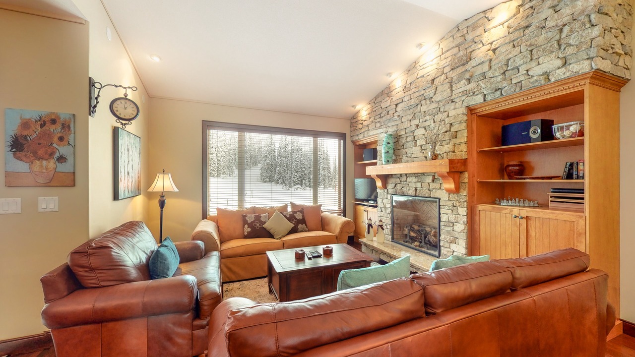 Photo of Livingroom in Big White Ski Resort