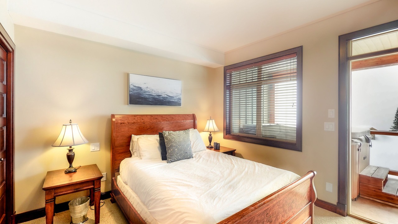 Photo of Bedroom in Big White Ski Resort