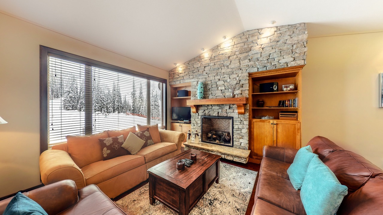 Photo of Livingroom in Big White Ski Resort
