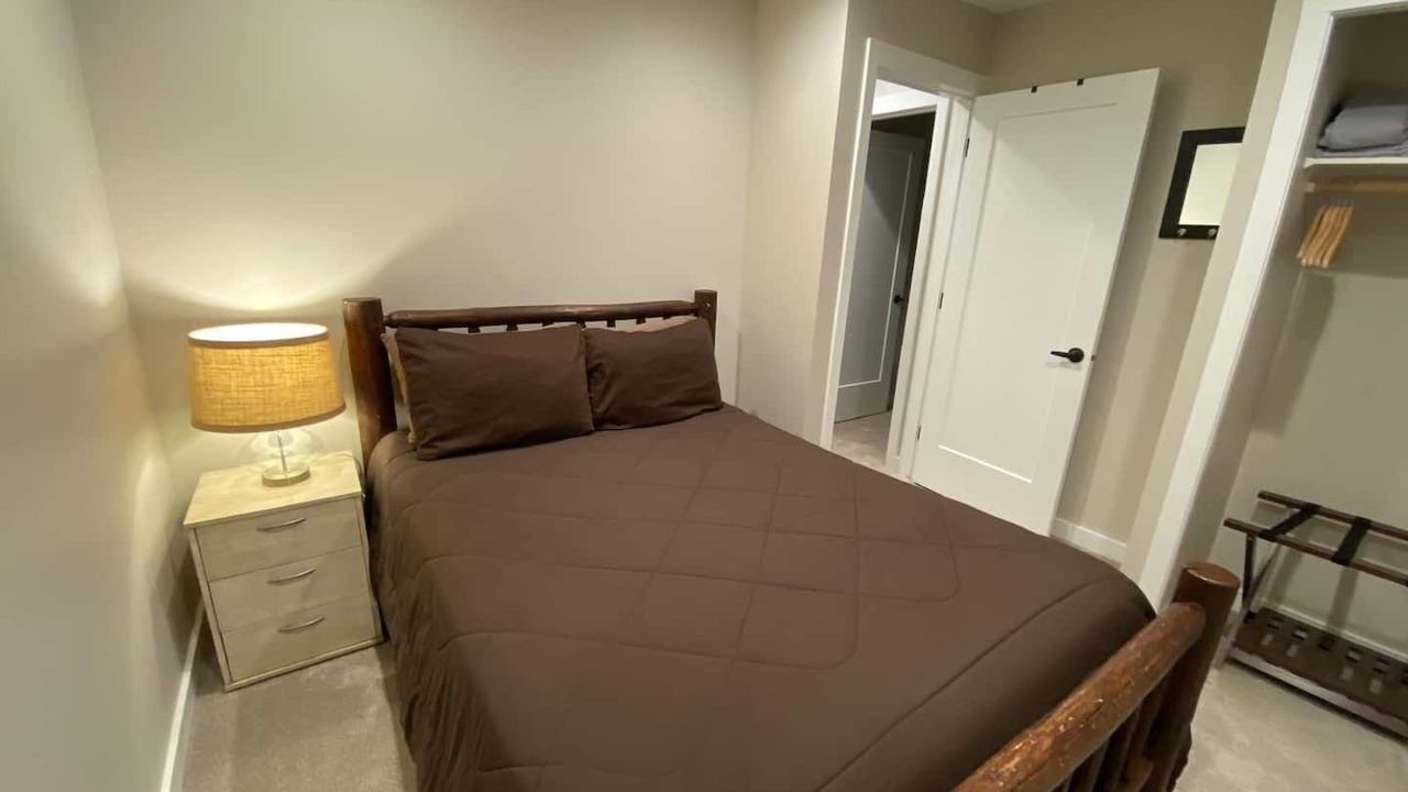 Photo of Bedroom in East Kootenay