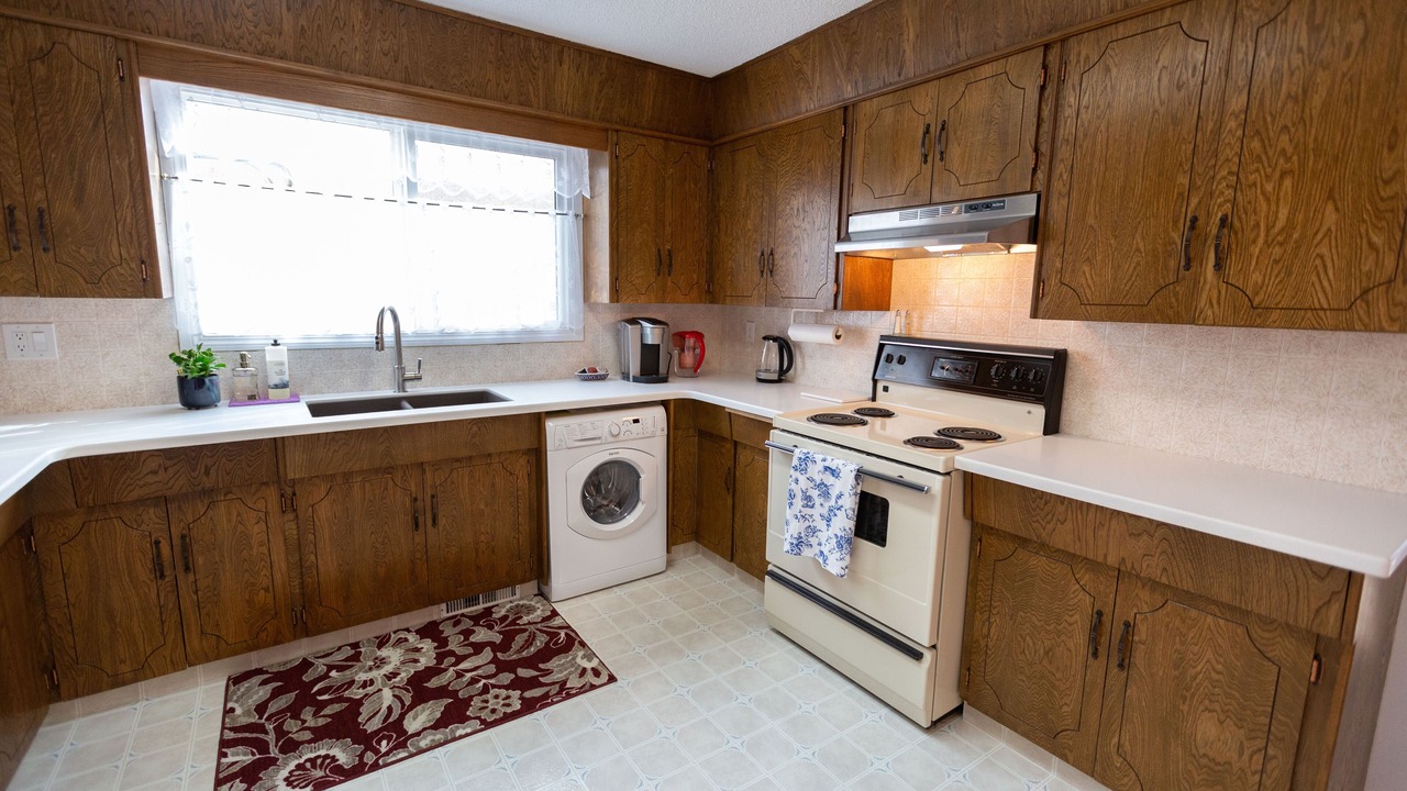Photo of Kitchen in Whyte ave