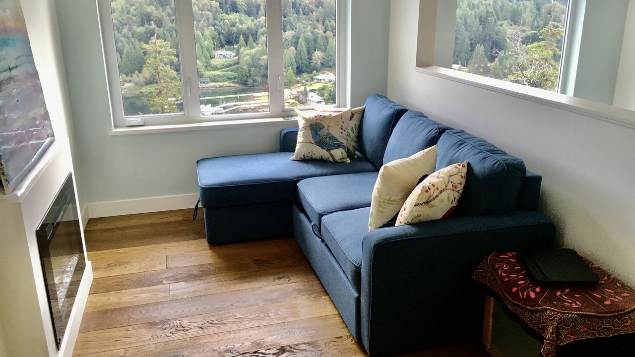 Photo of Livingroom in Garden Bay