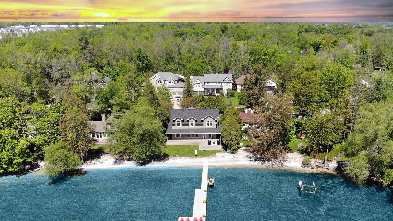 Photo of Outdoor in Big Bay Point
