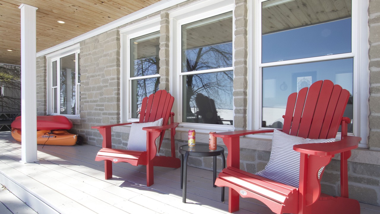 Photo of Patio Balcony in Big Bay Point