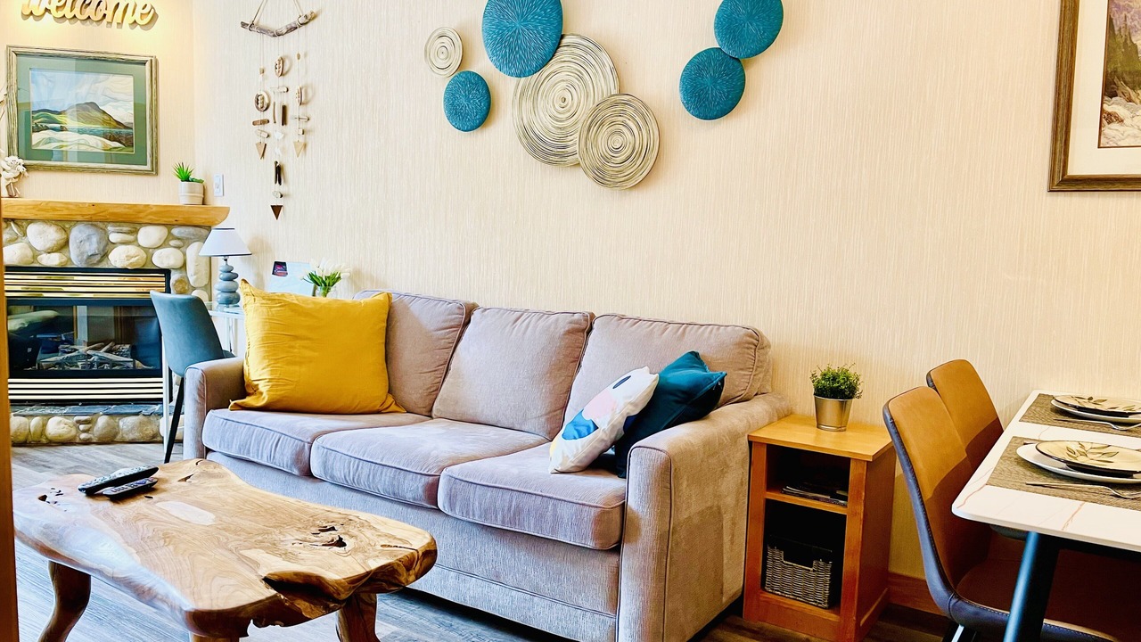 Photo of Livingroom in Harvie Heights