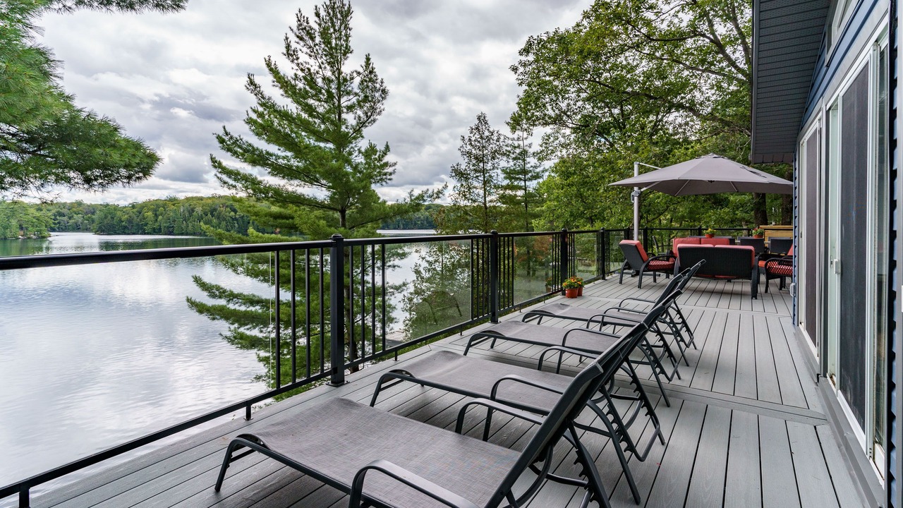 Photo of Patio Balcony in Utterson