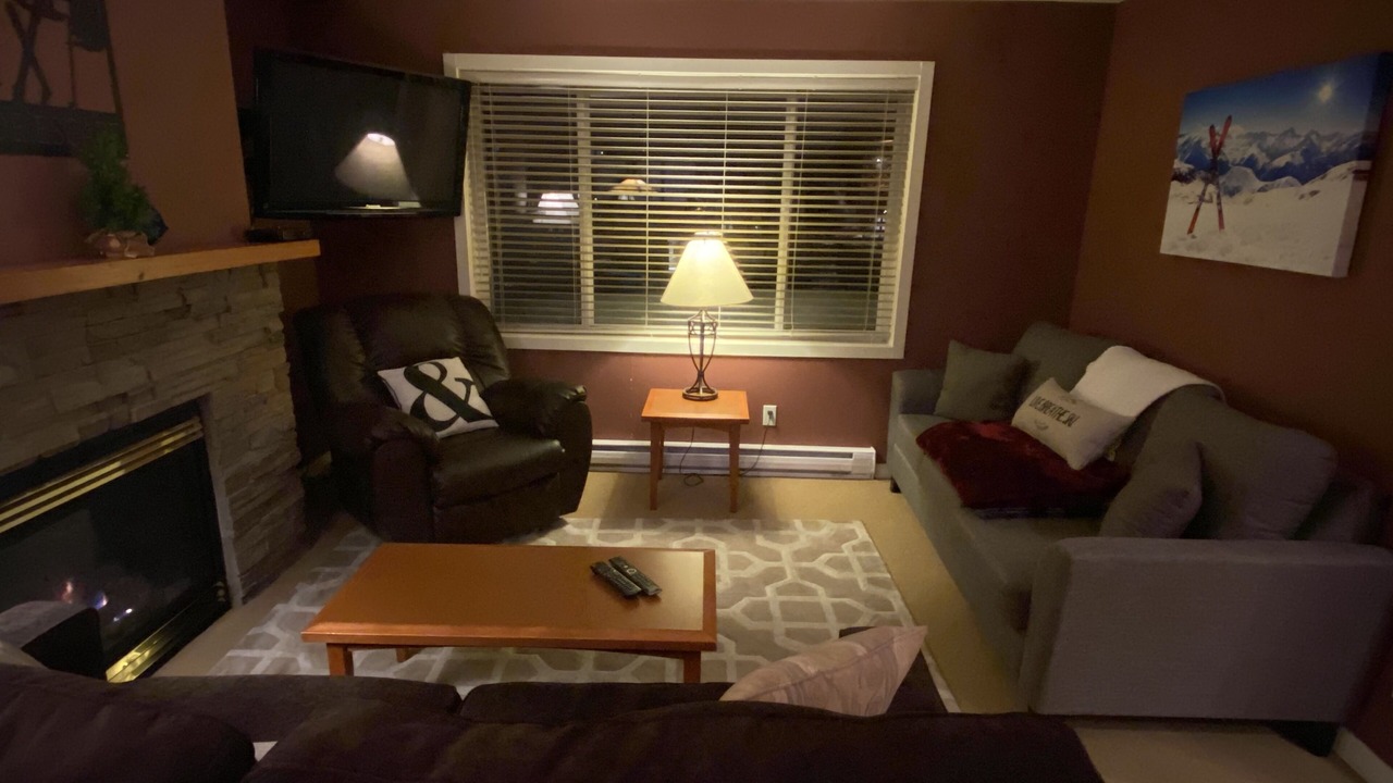 Photo of Livingroom in Big White Ski Resort