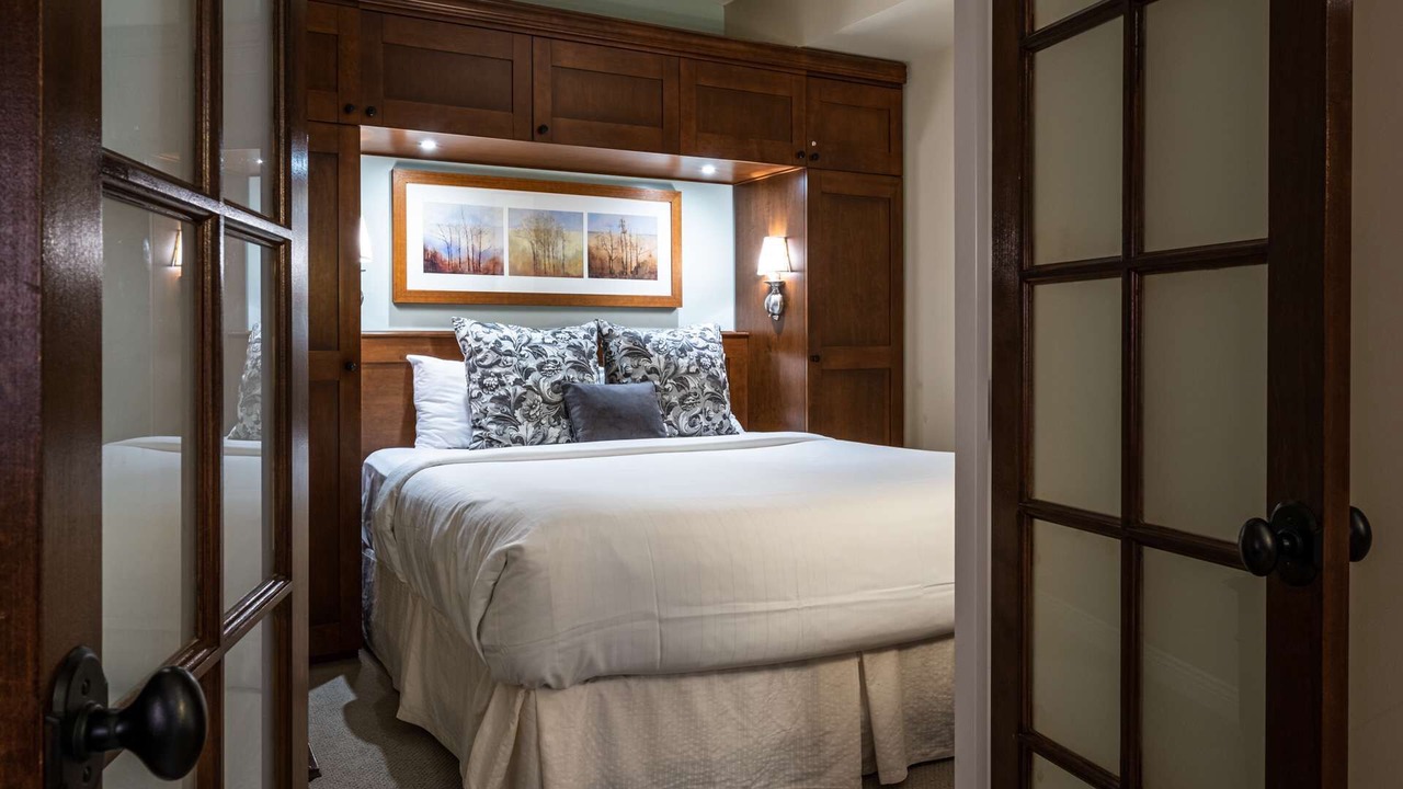 Photo of Bedroom in Mont-Tremblant