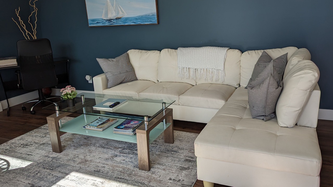 Photo of Livingroom in Sooke