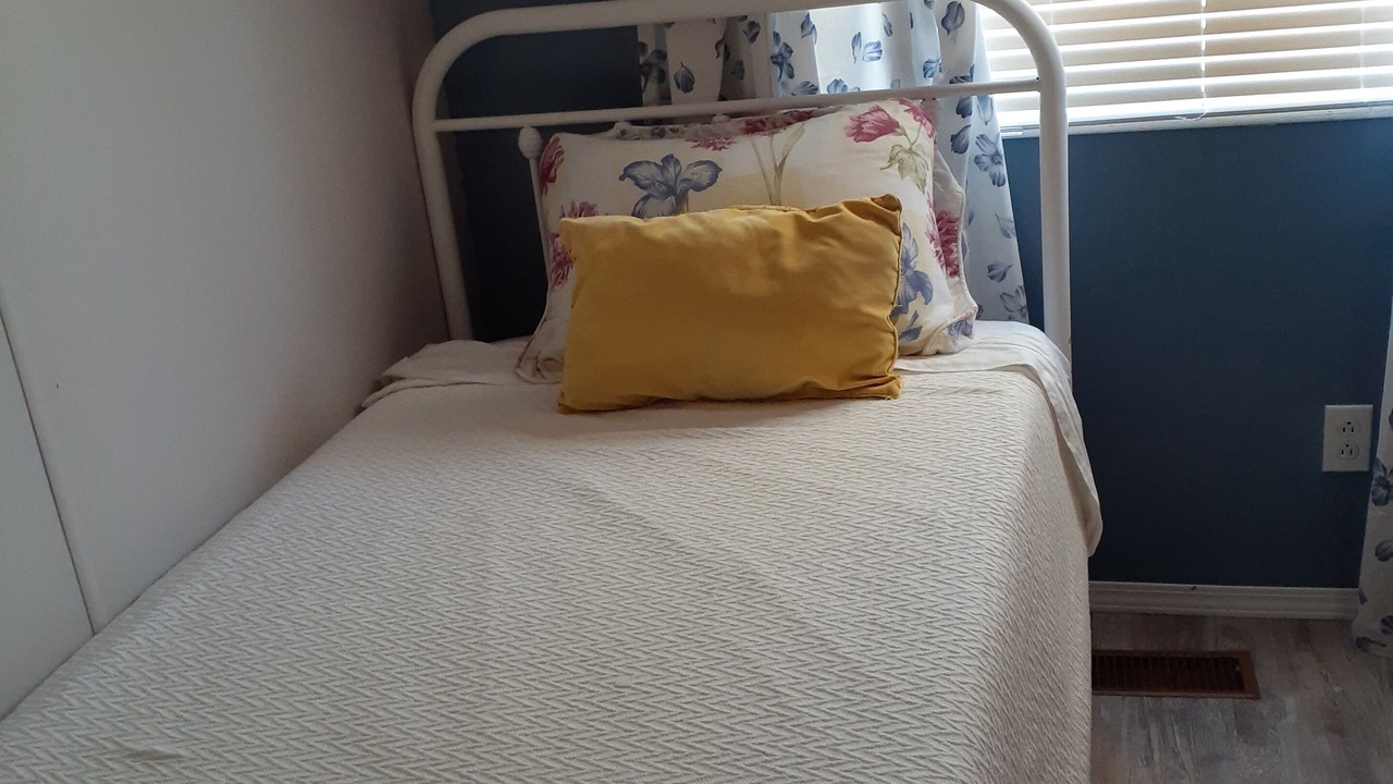 Photo of Bedroom in Maple Creek