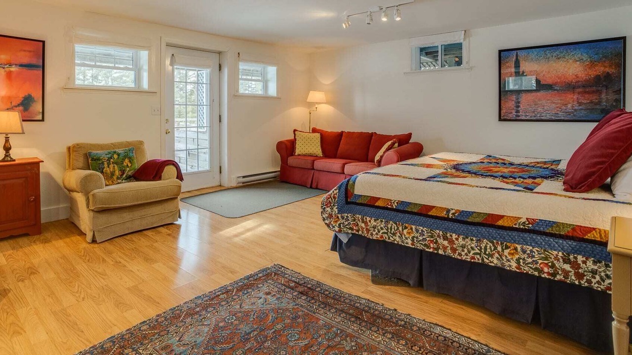 Photo of Bedroom in Lac-Brome