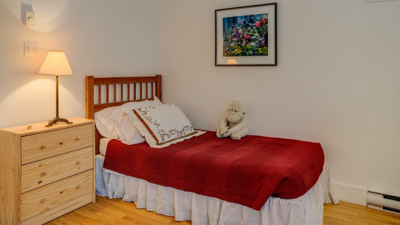 Photo of Bedroom in Lac-Brome