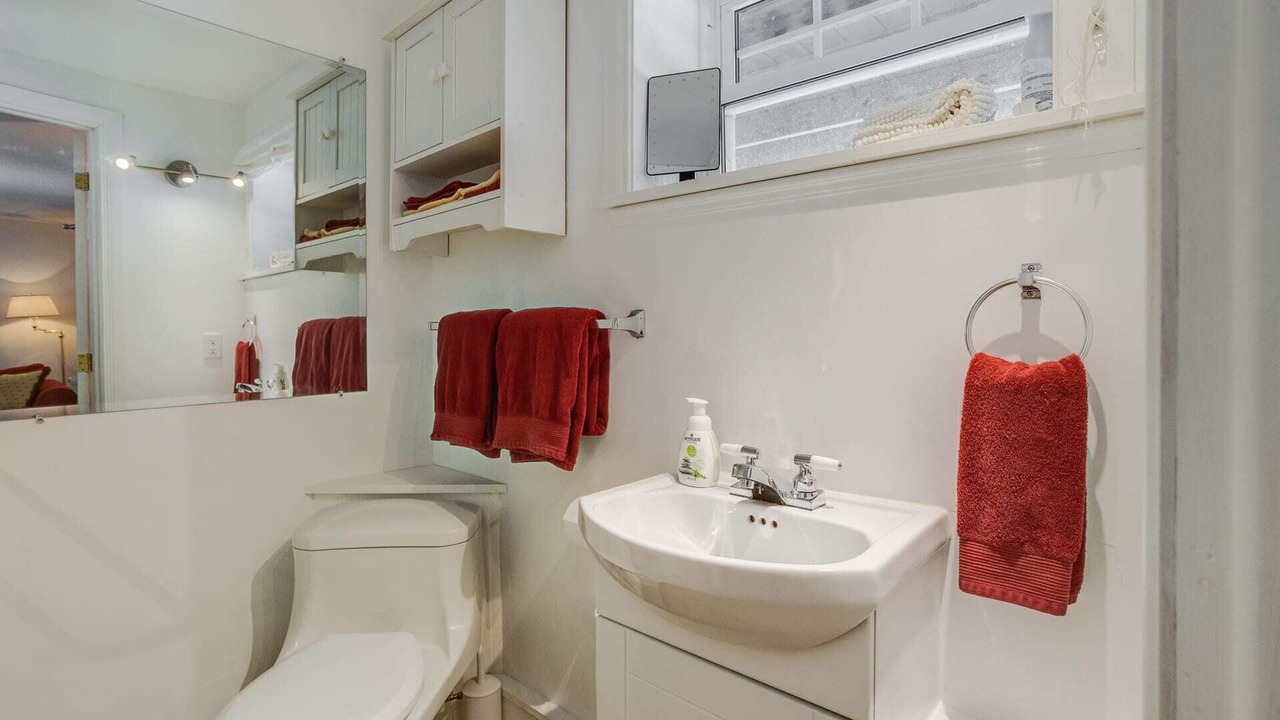 Photo of Bathroom in Lac-Brome