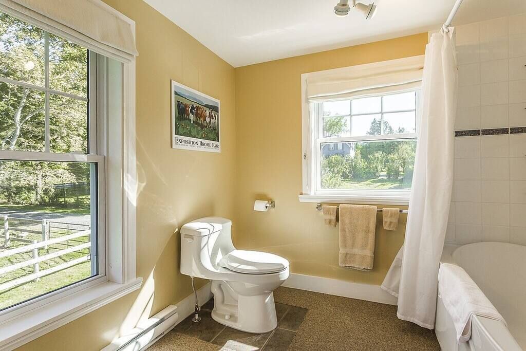 Photo of Bathroom in Lac-Brome