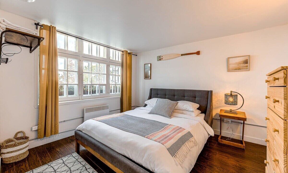 Photo of Bedroom in Old Quebec