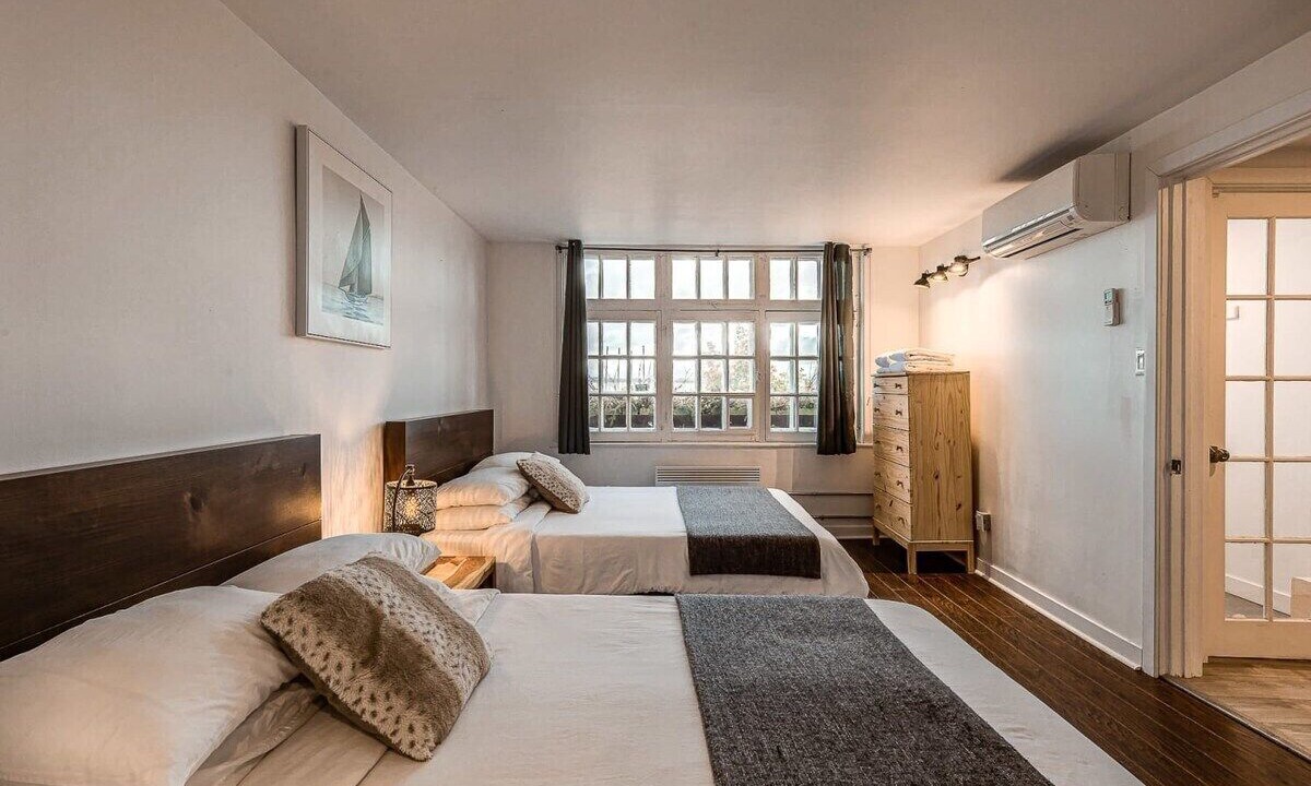 Photo of Bedroom in Old Quebec