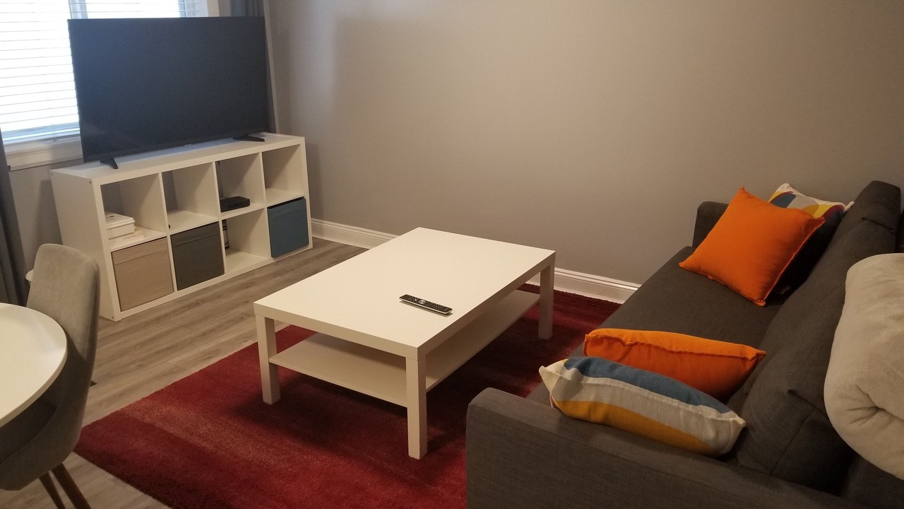 Photo of Livingroom in Guildford
