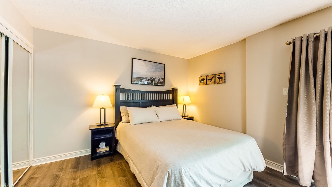 Photo of Bedroom in Craigleith