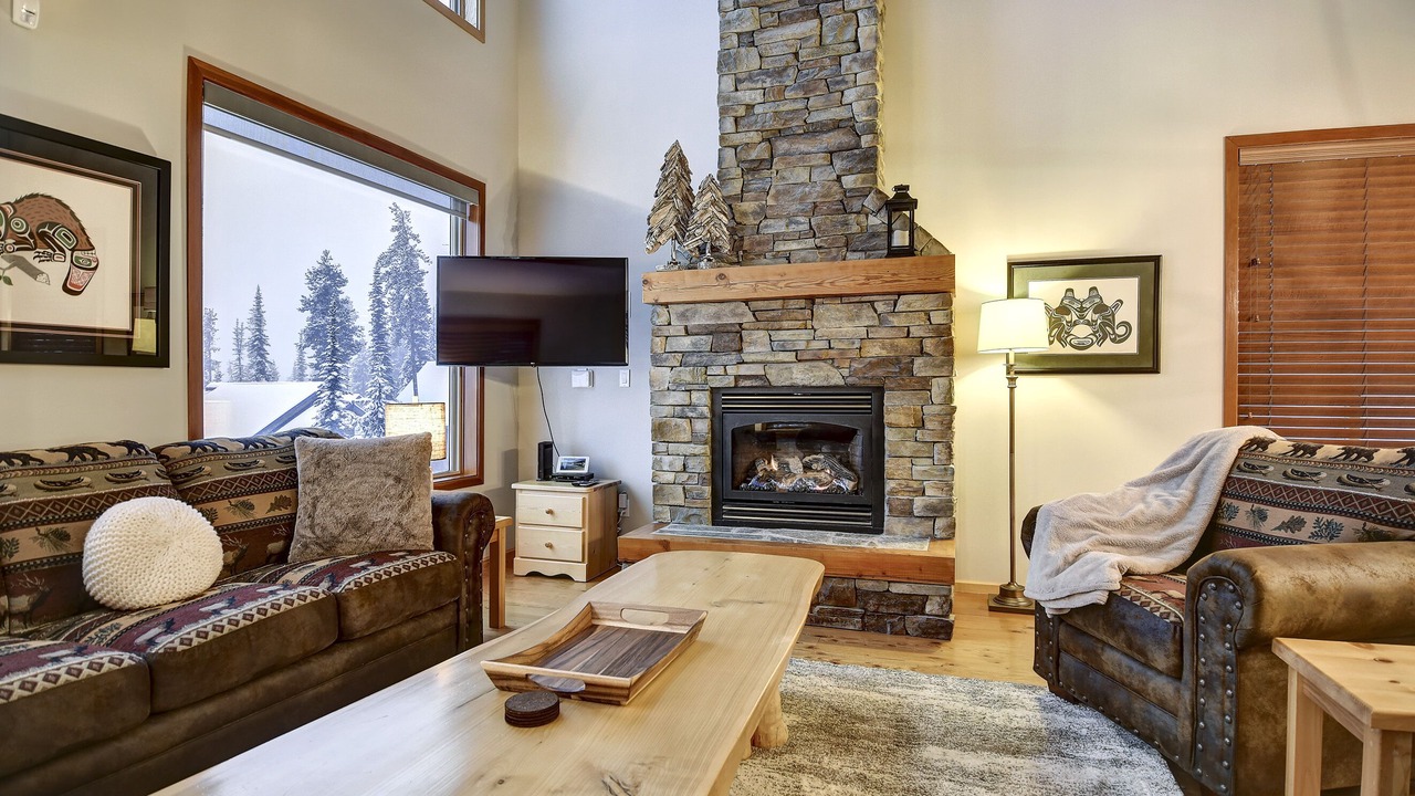 Photo of Livingroom in Snow Pine Estates