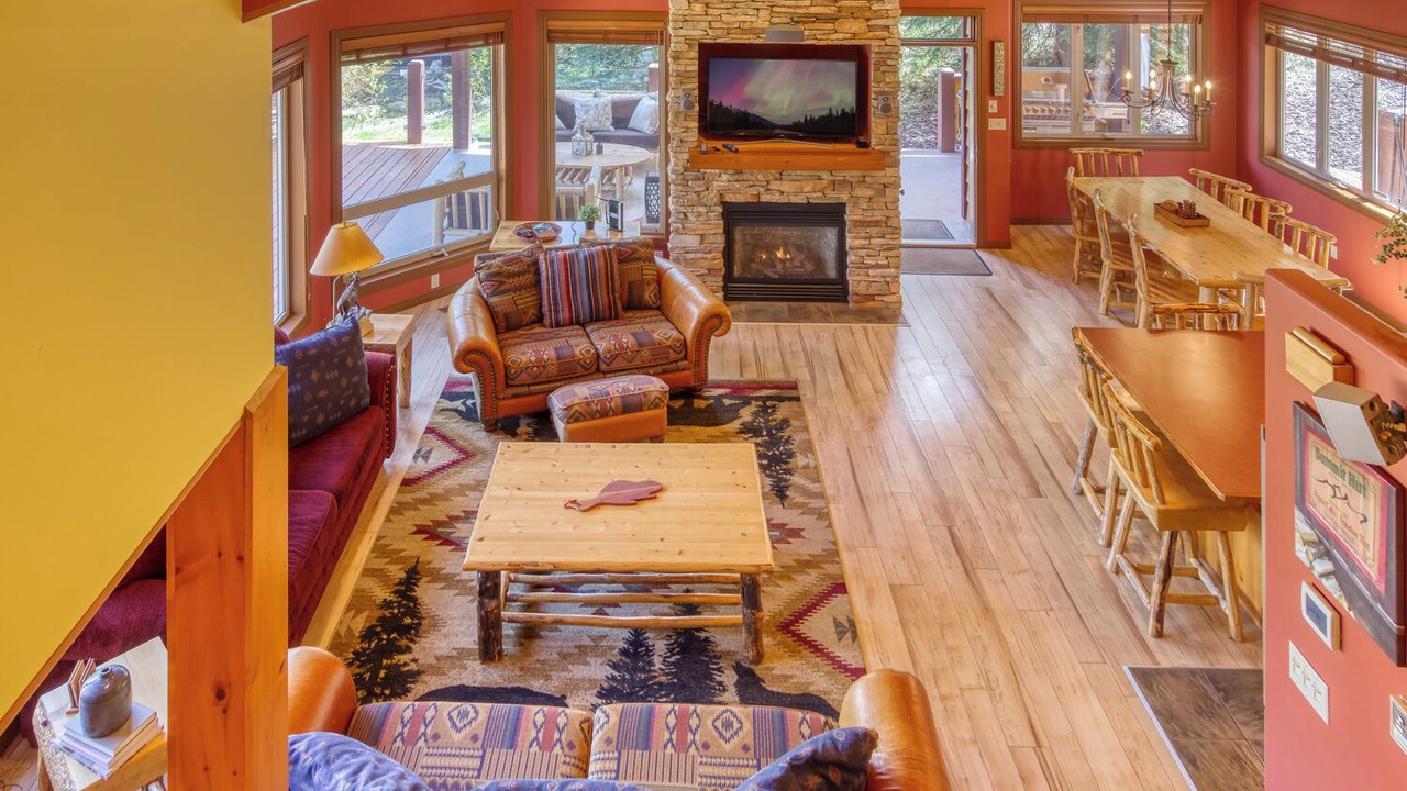 Photo of Livingroom in Forest Ridge Estates