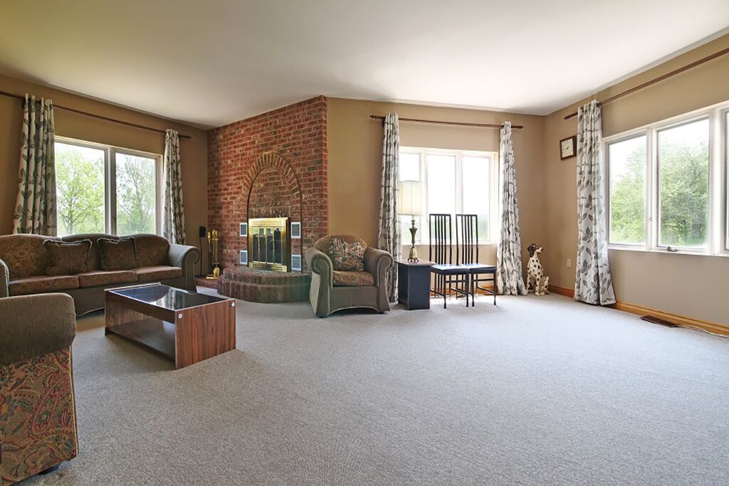 Photo of Bedroom in Halton Regional Municipality