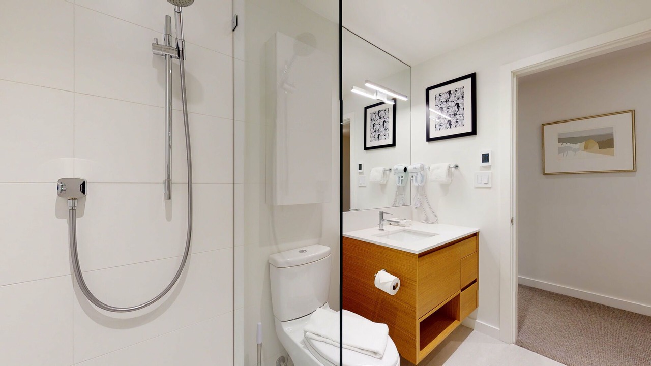 Photo of Bathroom in Upper Village