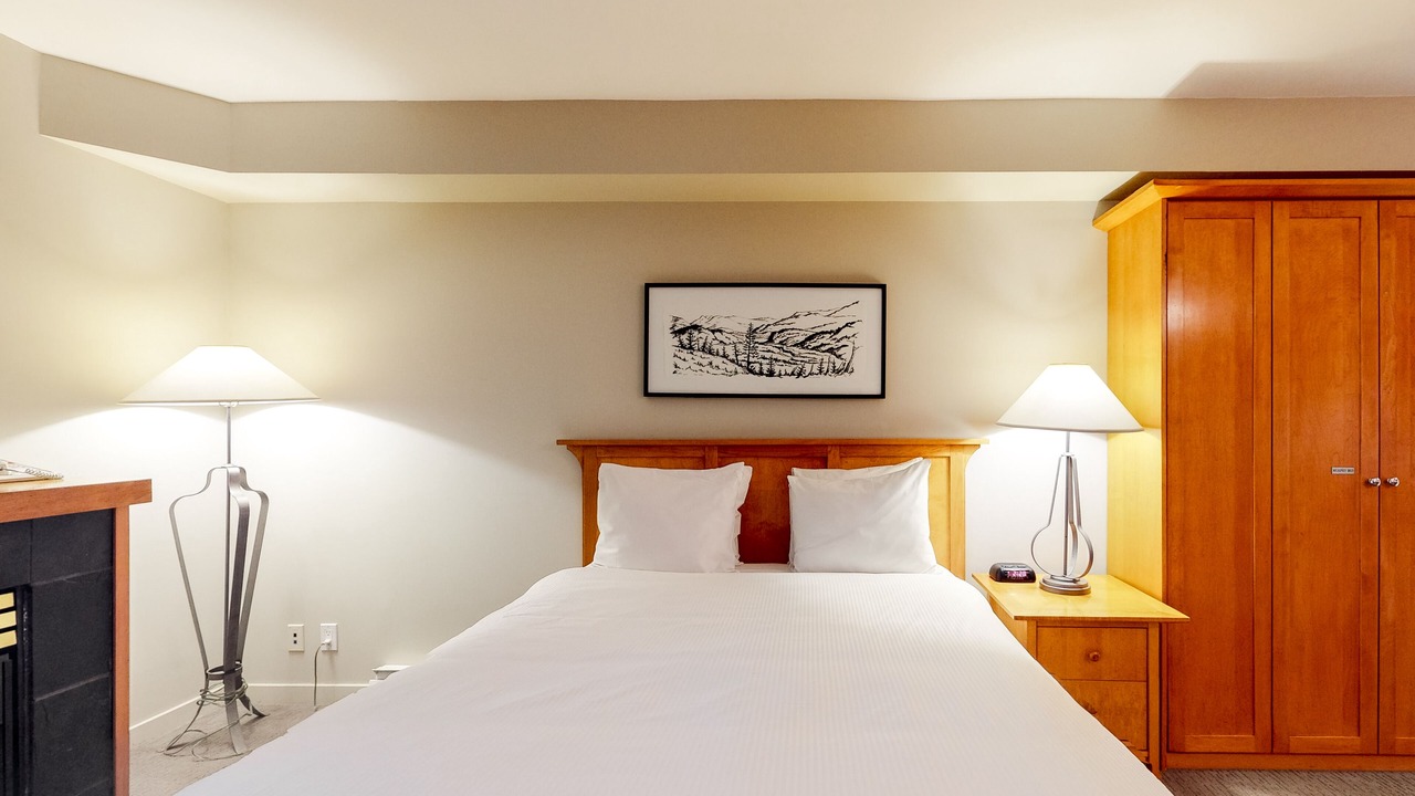 Photo of Bedroom in Whistler Village