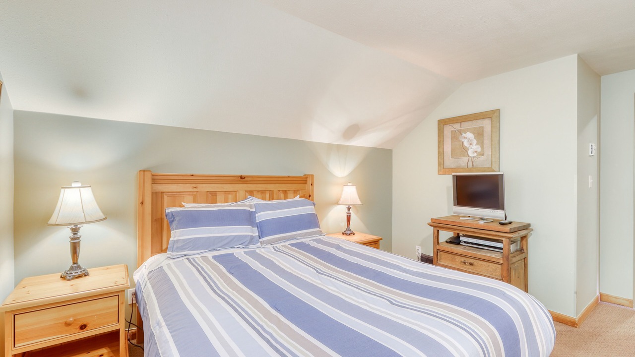 Photo of Bedroom in Village North