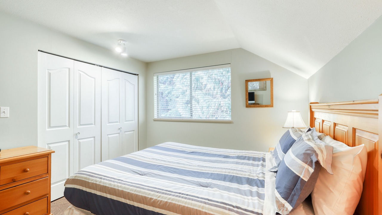 Photo of Bedroom in Village North