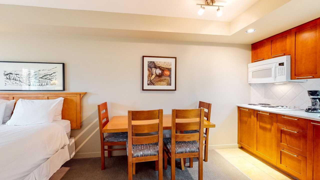 Photo of Bedroom in Whistler Village