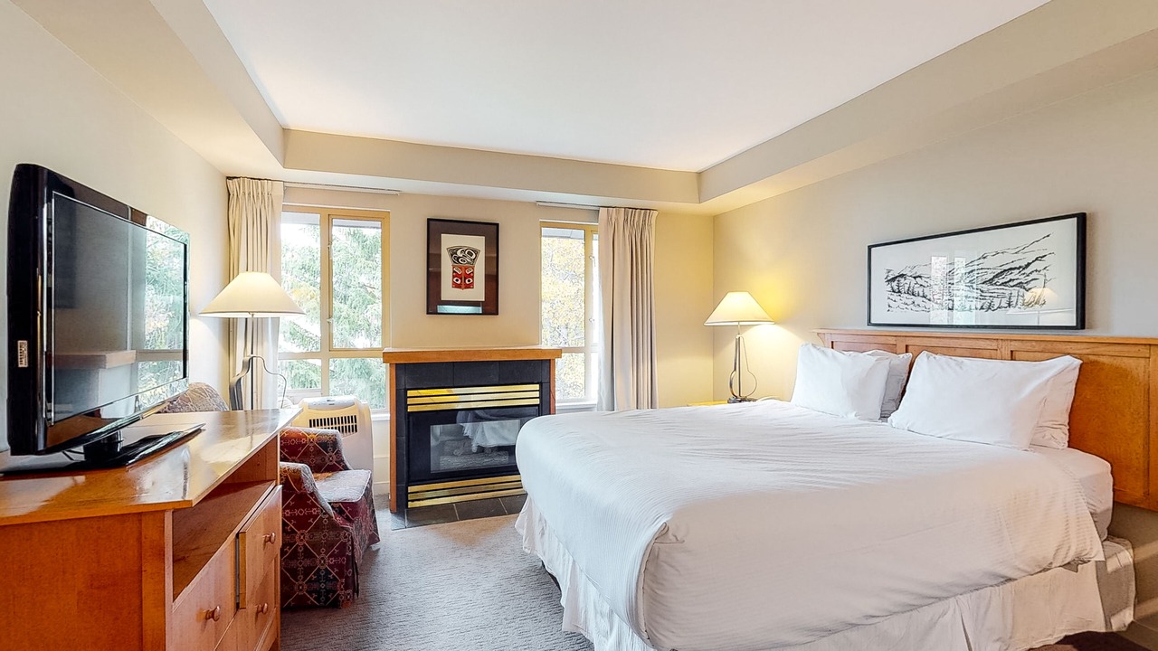 Photo of Bedroom in Whistler Village