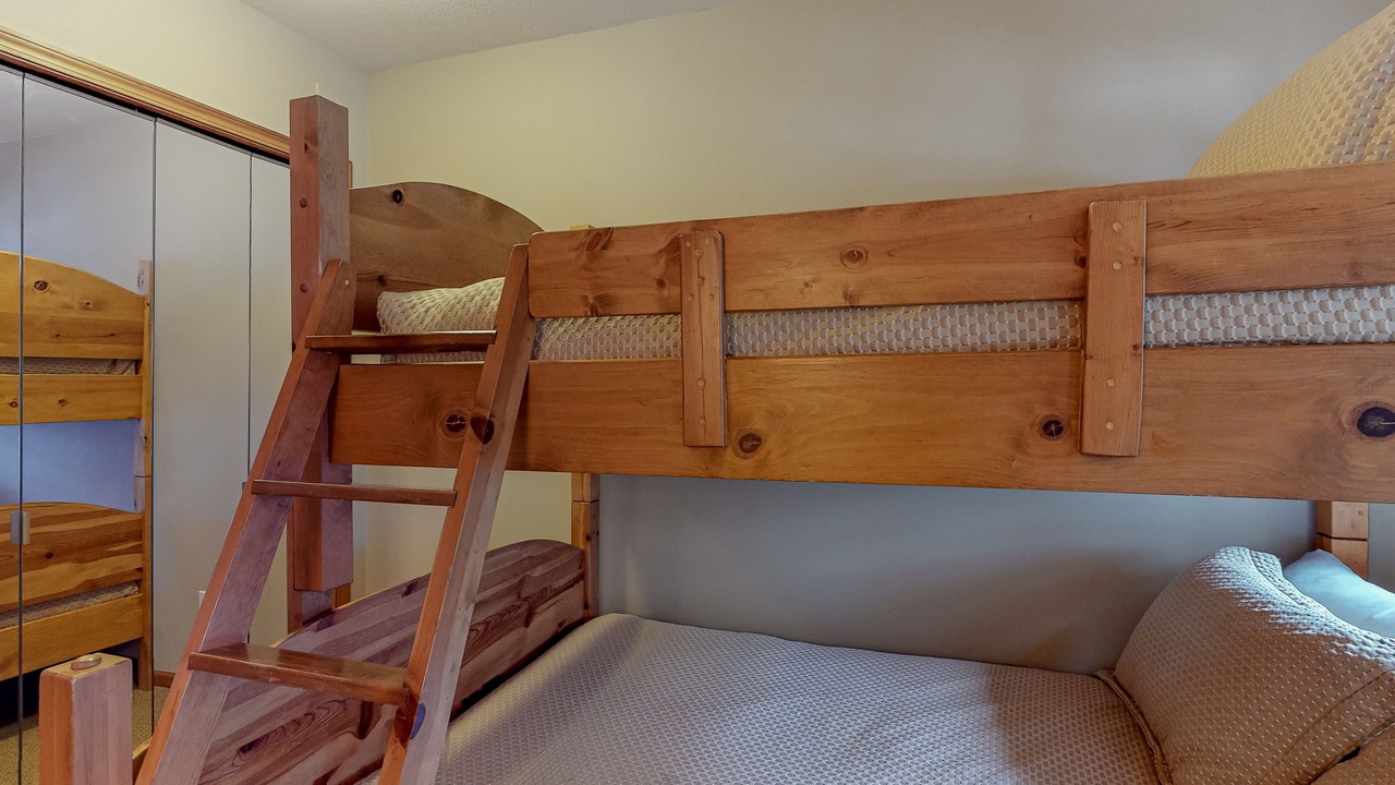 Photo of Bedroom in Village North