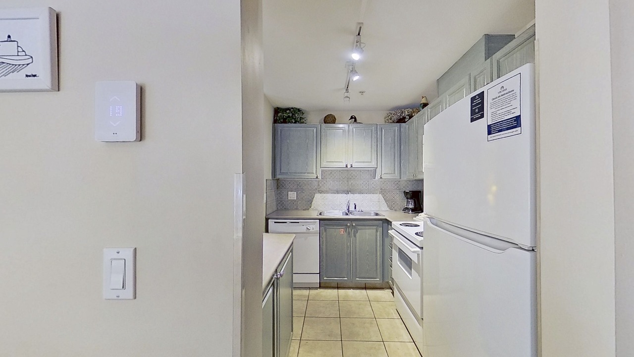 Photo of Kitchen in Village North