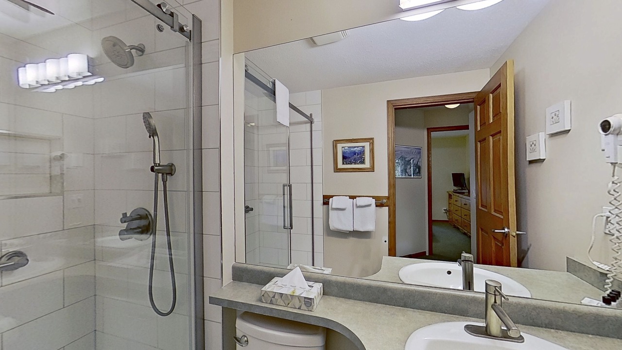 Photo of Bathroom in Village North