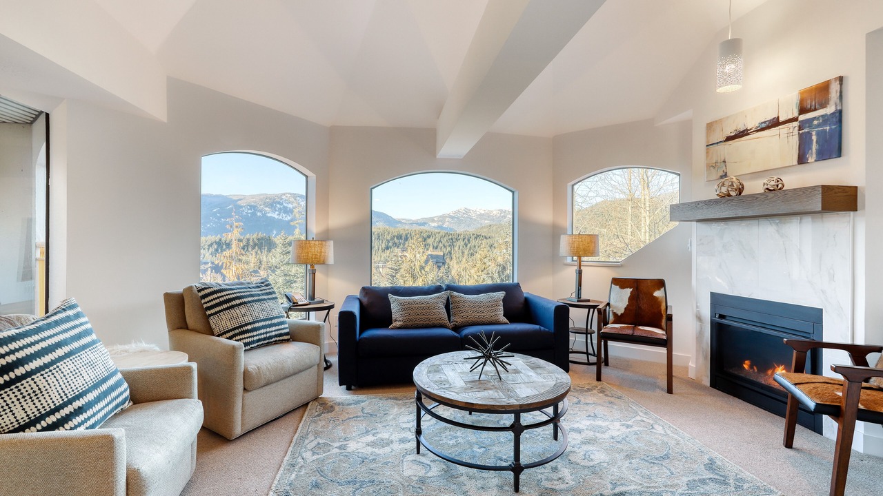 Photo of Livingroom in Upper Village