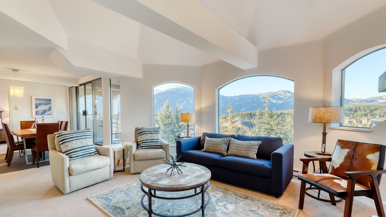 Photo of Livingroom in Upper Village