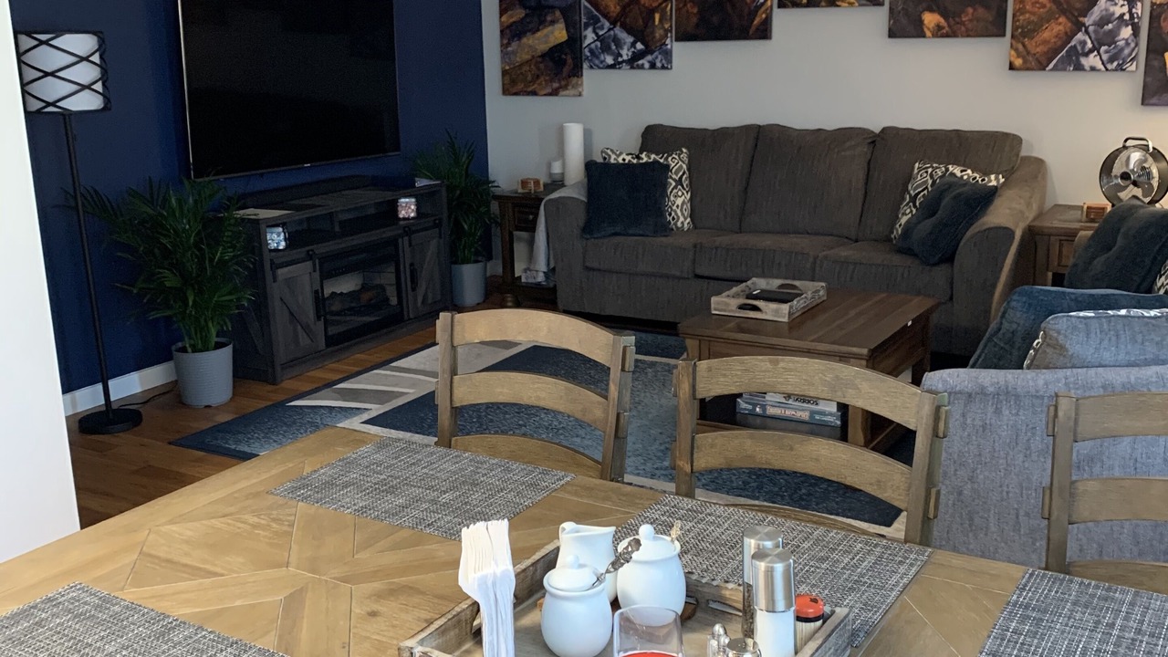 Photo of Livingroom in Thunder Bay