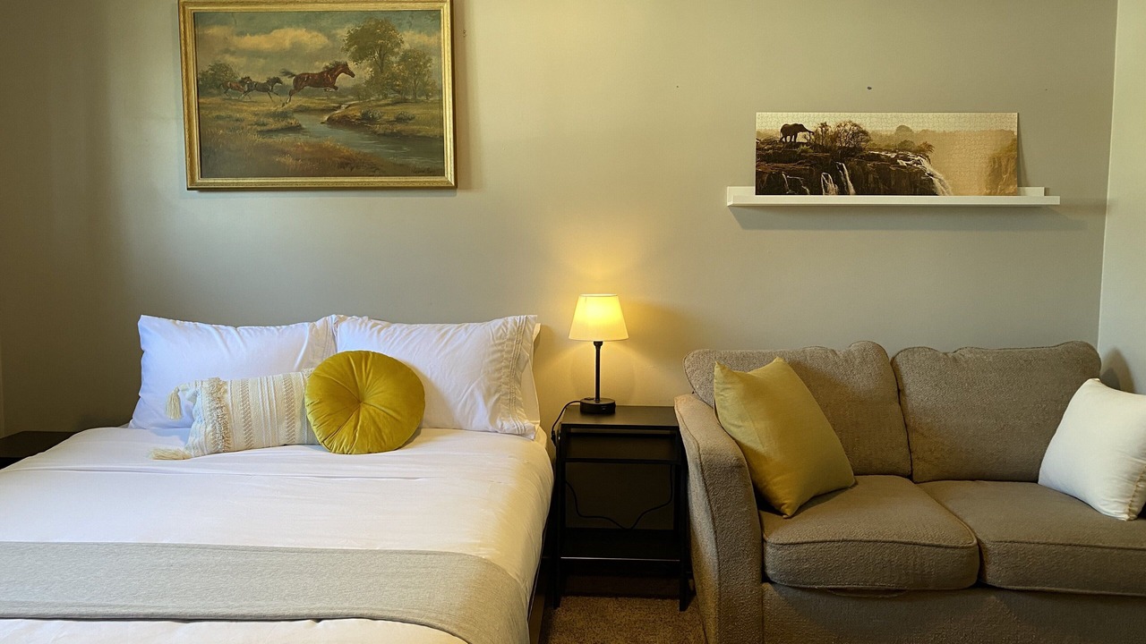 Photo of Bedroom in South Lethbridge