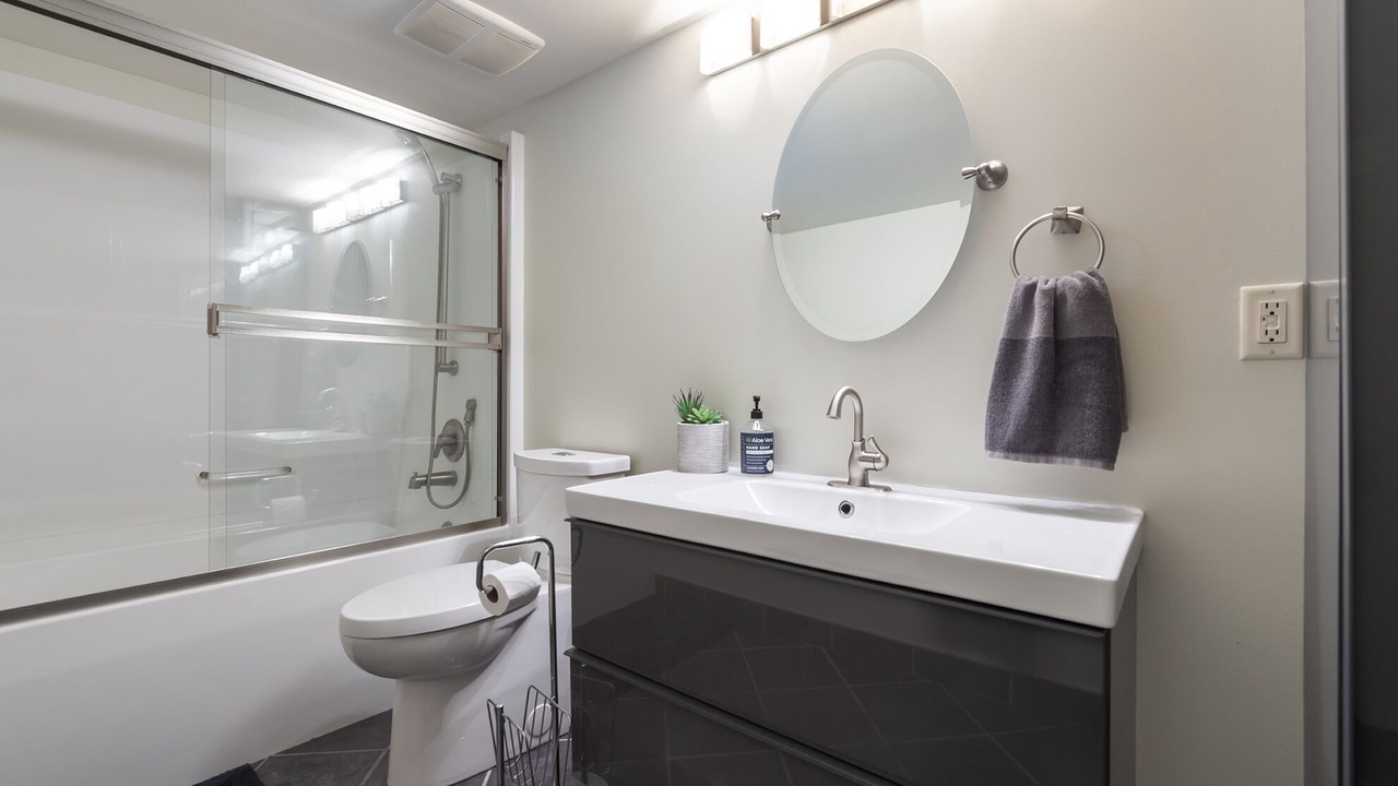 Photo of Bathroom in North Glenmore
