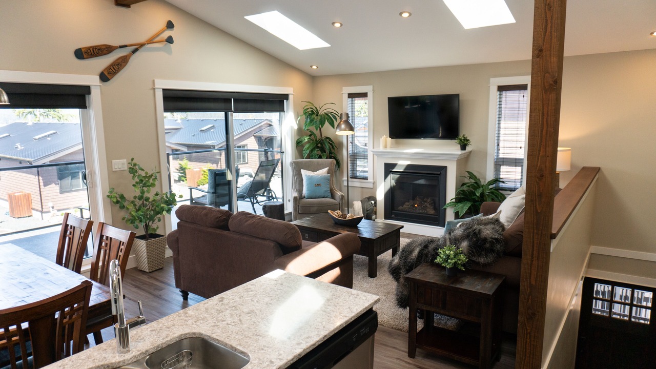 Photo of Livingroom in Port Renfrew