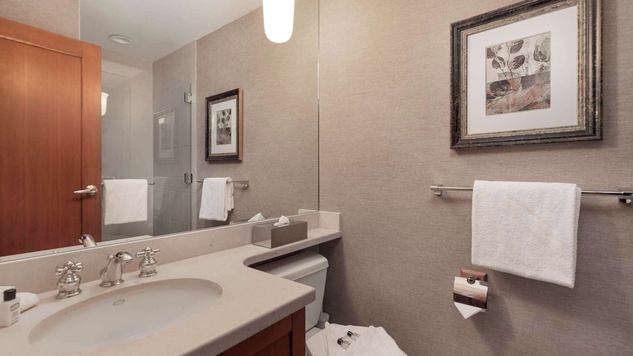 Photo of Bathroom in Village North