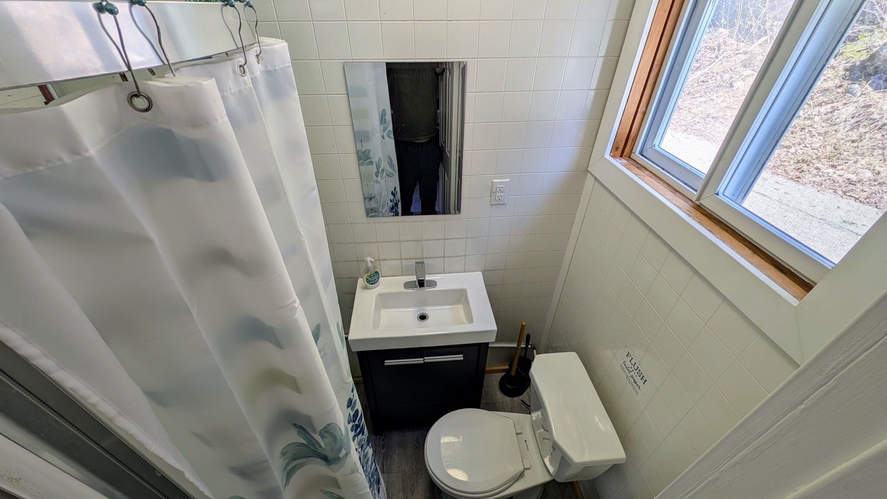 Photo of Bathroom in Algonquin Highlands