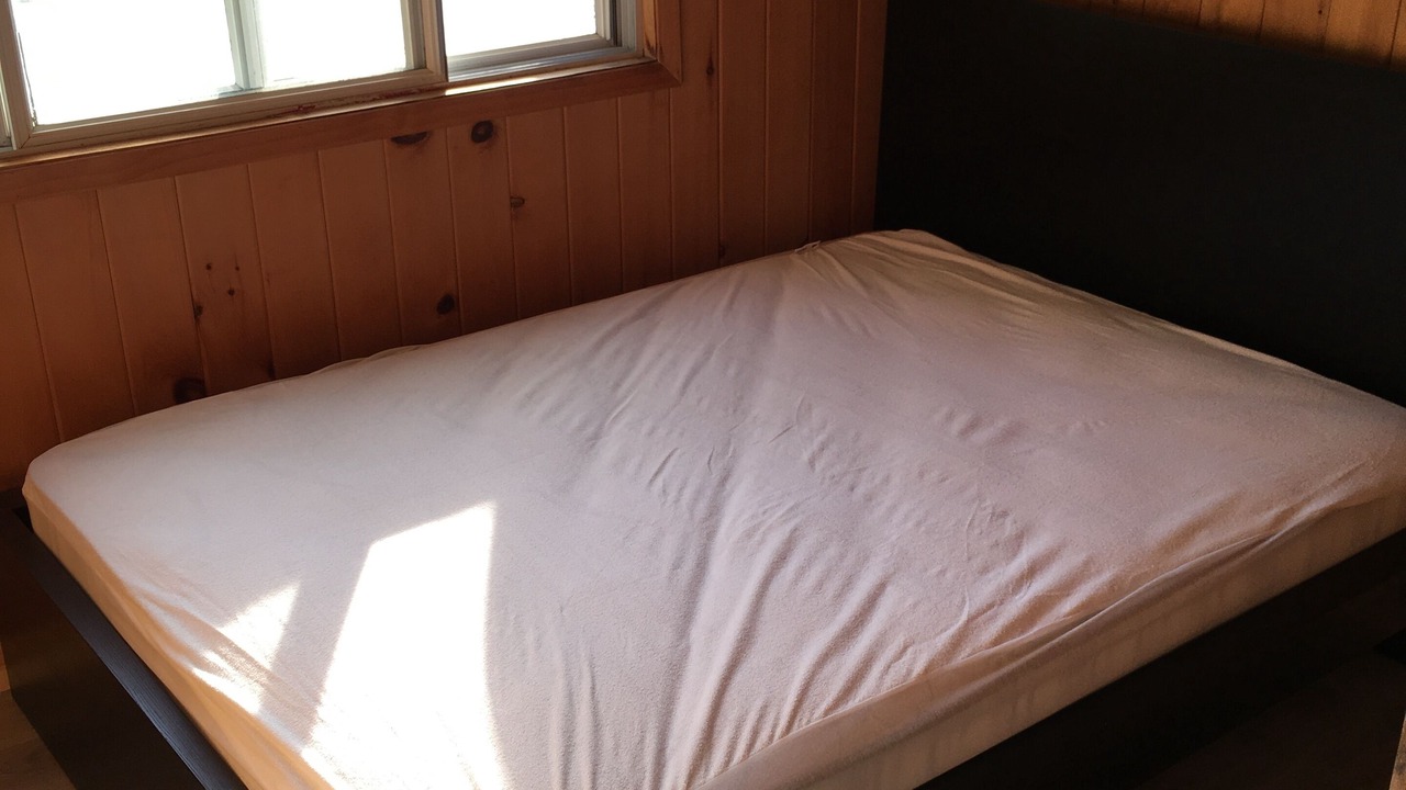 Photo of Bedroom in Algonquin Highlands