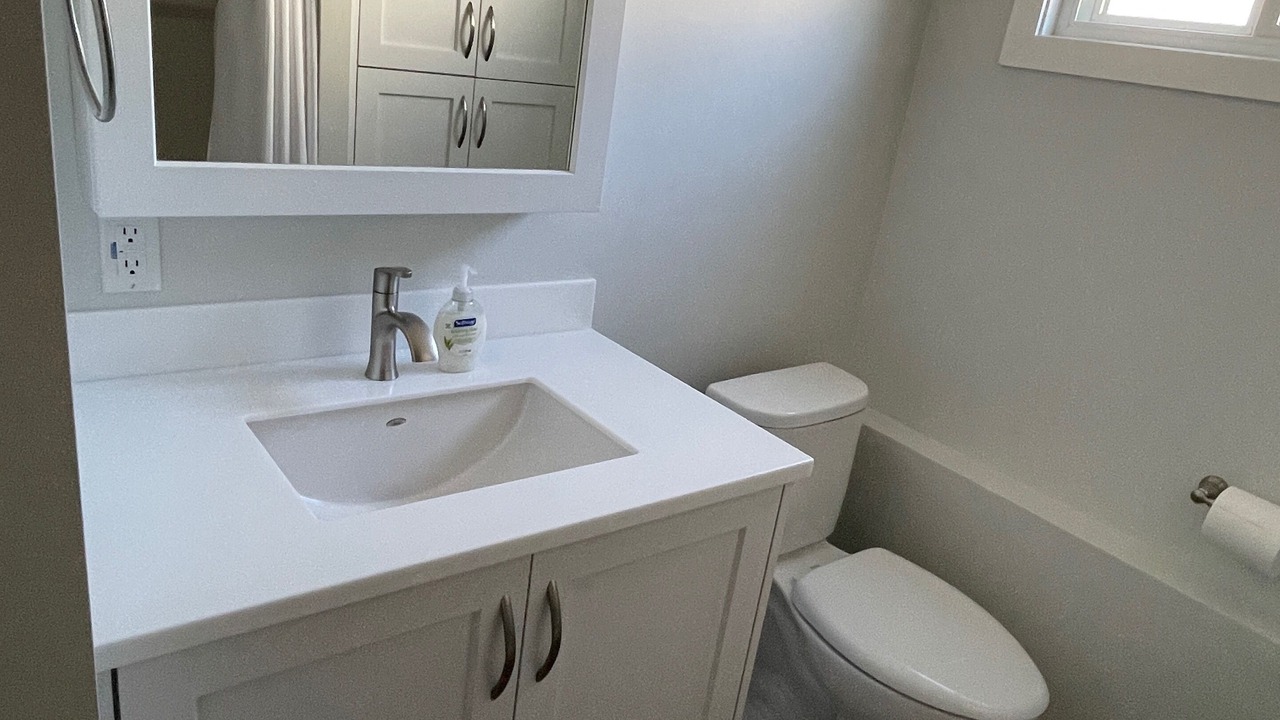 Photo of Bathroom in Okanagan-Similkameen