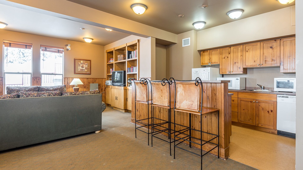 Photo of Bedroom in Silver Star Mountain