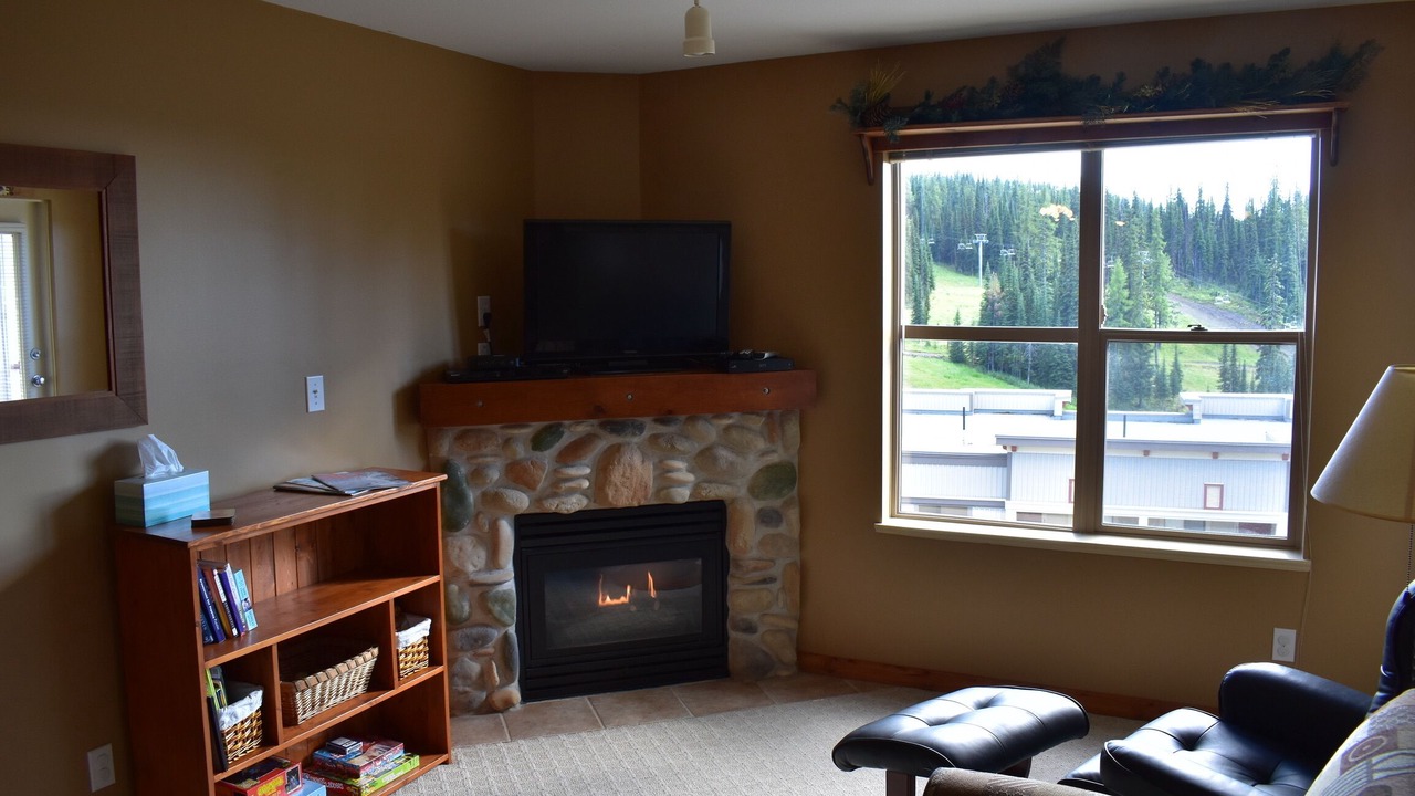 Photo of Livingroom in Silver Star Mountain