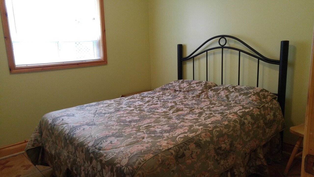 Photo of Bedroom in Wasaga Beach