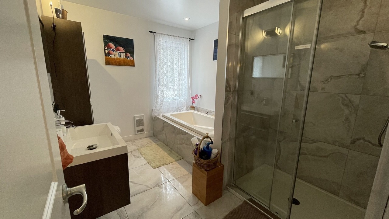 Photo of Bathroom in L'Ascension