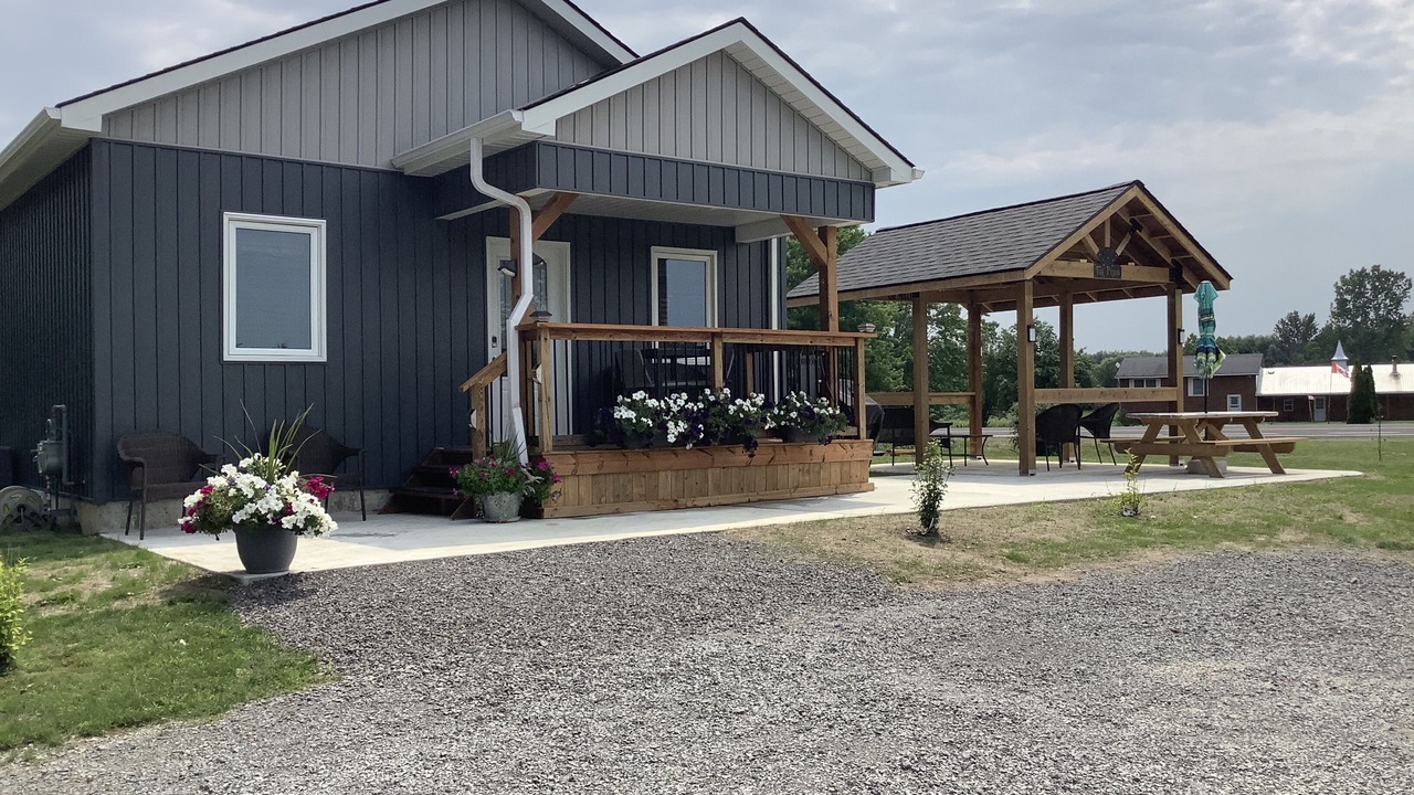 Photo of Outdoor in Bloomfield