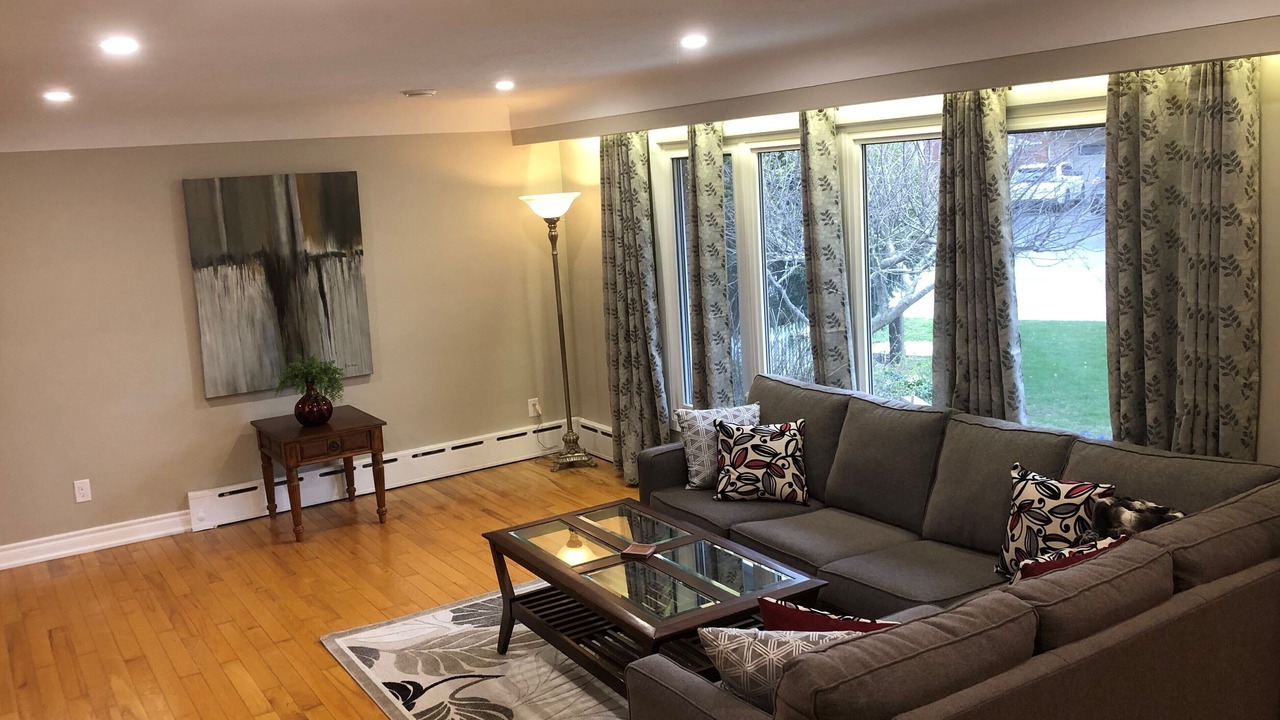 Photo of Livingroom in Welland